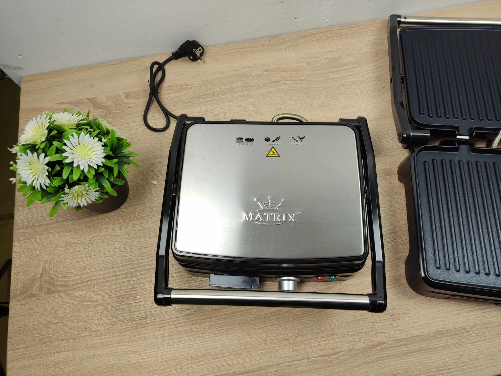 Grill Panini / Viande XL - inox - 2200W Matrix – Image 3